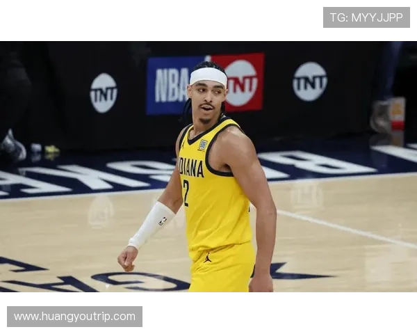 连续变相晃飞亚历山大内姆哈德精准三分球助力球队逆转胜利